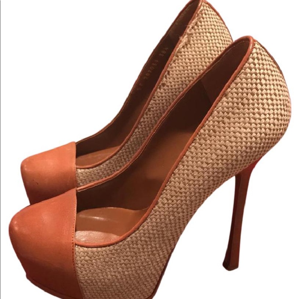 New Saint Laurent Tribtoo 105 Cap Almond Pumps