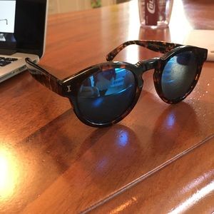 Illesteva sunglasses - Leonard style