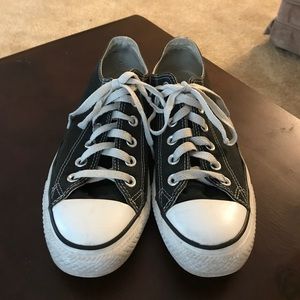 Black converse