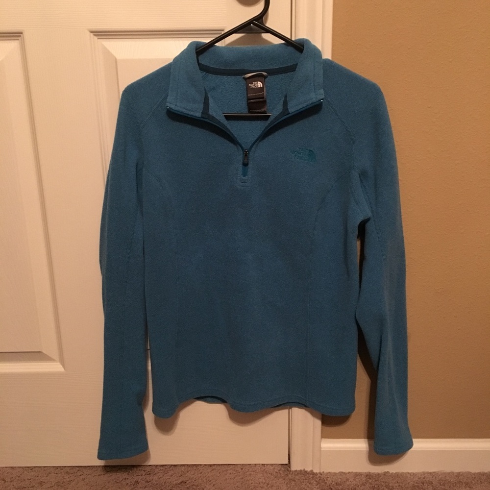 THE NORTH FACE fleece pullover!!