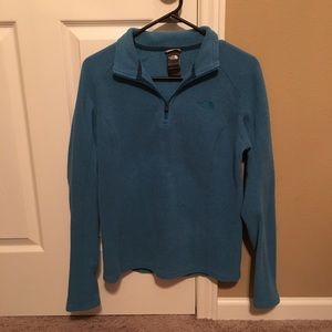 THE NORTH FACE fleece pullover!!