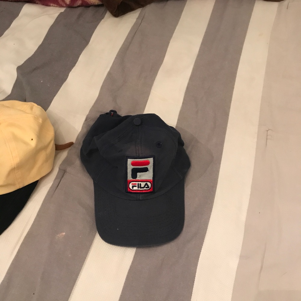 Fila hat 90's