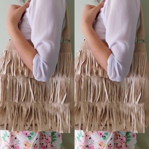 👜 BOHO Fringe purse!👝