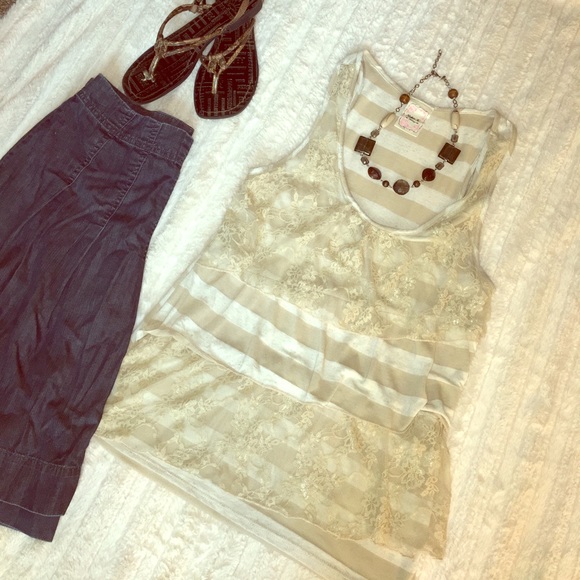 SOLD! White and Oatmeal Lace and Striped Tank🌻 - Picture 1 of 4