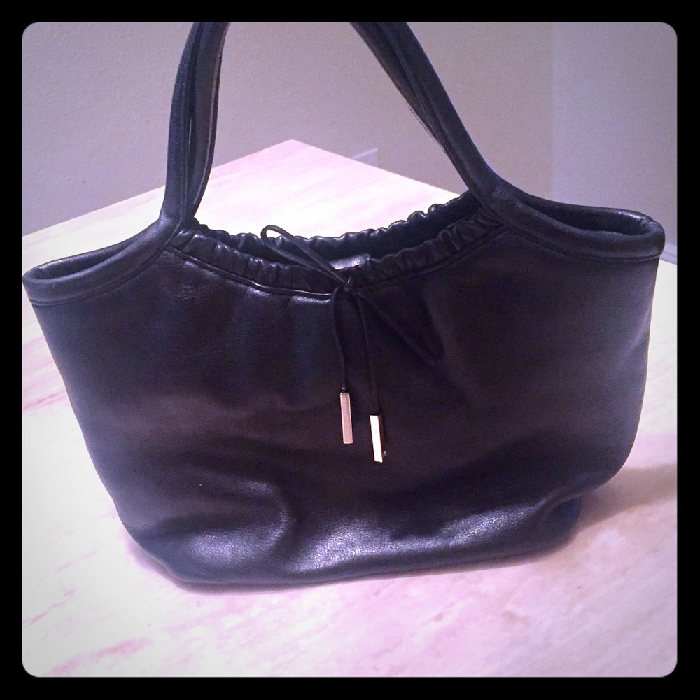 Adorable Etienne Aigner genuine leather Bag