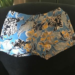 NEVER WORN Patagonia shorts