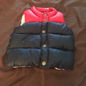 Baby Gap puffer vest 12-18 month NWOT