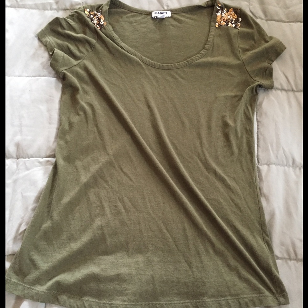 Old Navy Asparagus green top