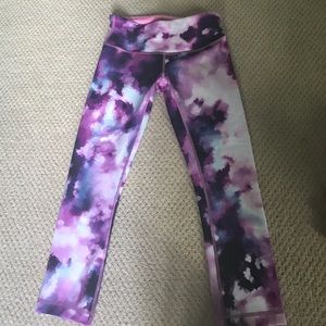 Blooming pixie lululemon crops