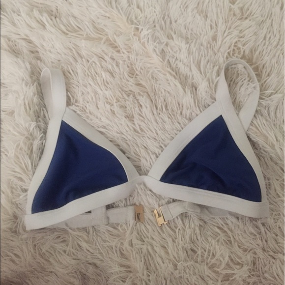 Wildfox Reversible Bikini Top - Picture 2 of 4