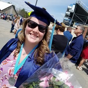 Meet your Posher, Alexis