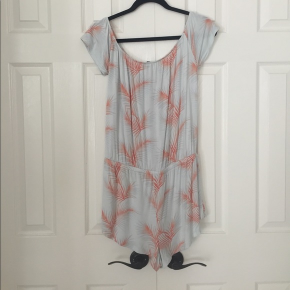 Romper - Picture 8 of 8