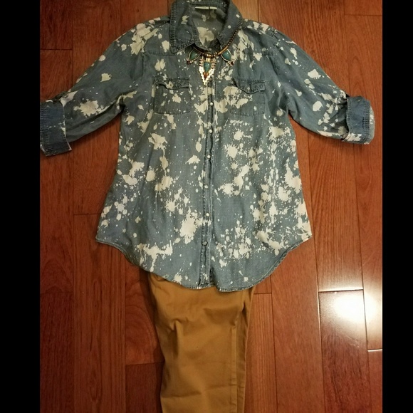Cato Tops - Splattered denim shirt.     🎈Final price drop ⬇🎈