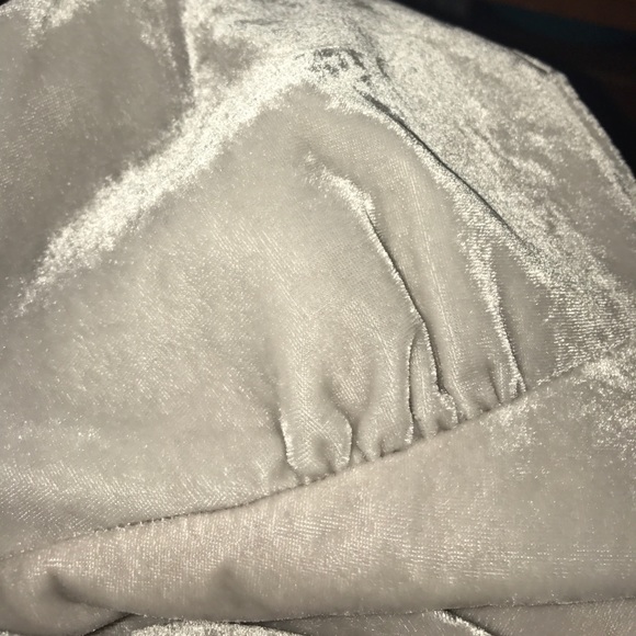 Jack Wills light grey velvet dress - Picture 4 of 4