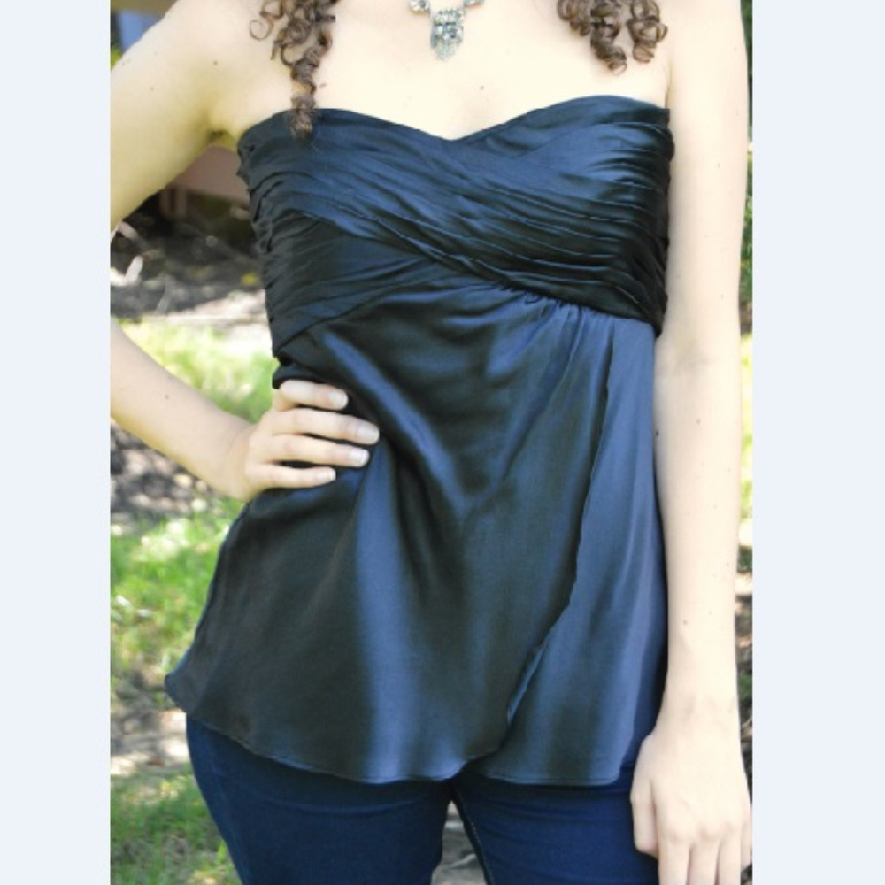 🎉 HP 🎉 Banana Republic Strapless Top