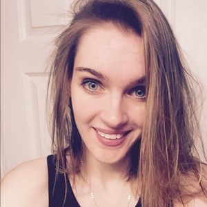 Meet your Posher, Kendra