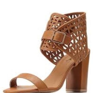 Qupid size 8 laser cut out ankle cuff sandals