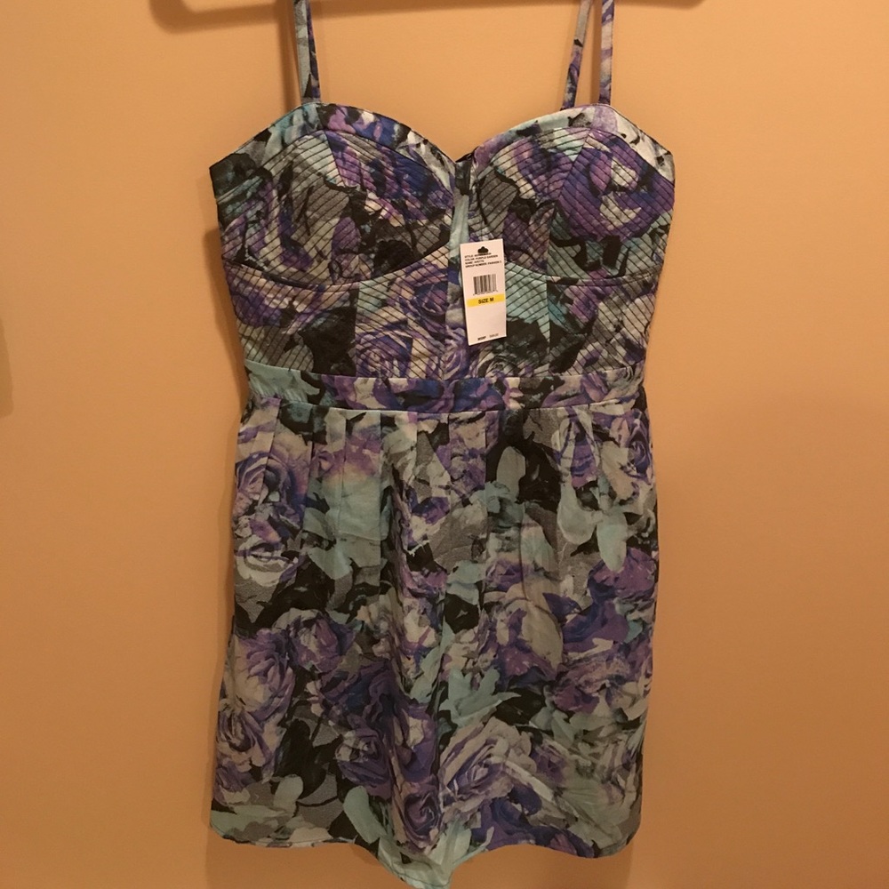Jessica Simpson Dress