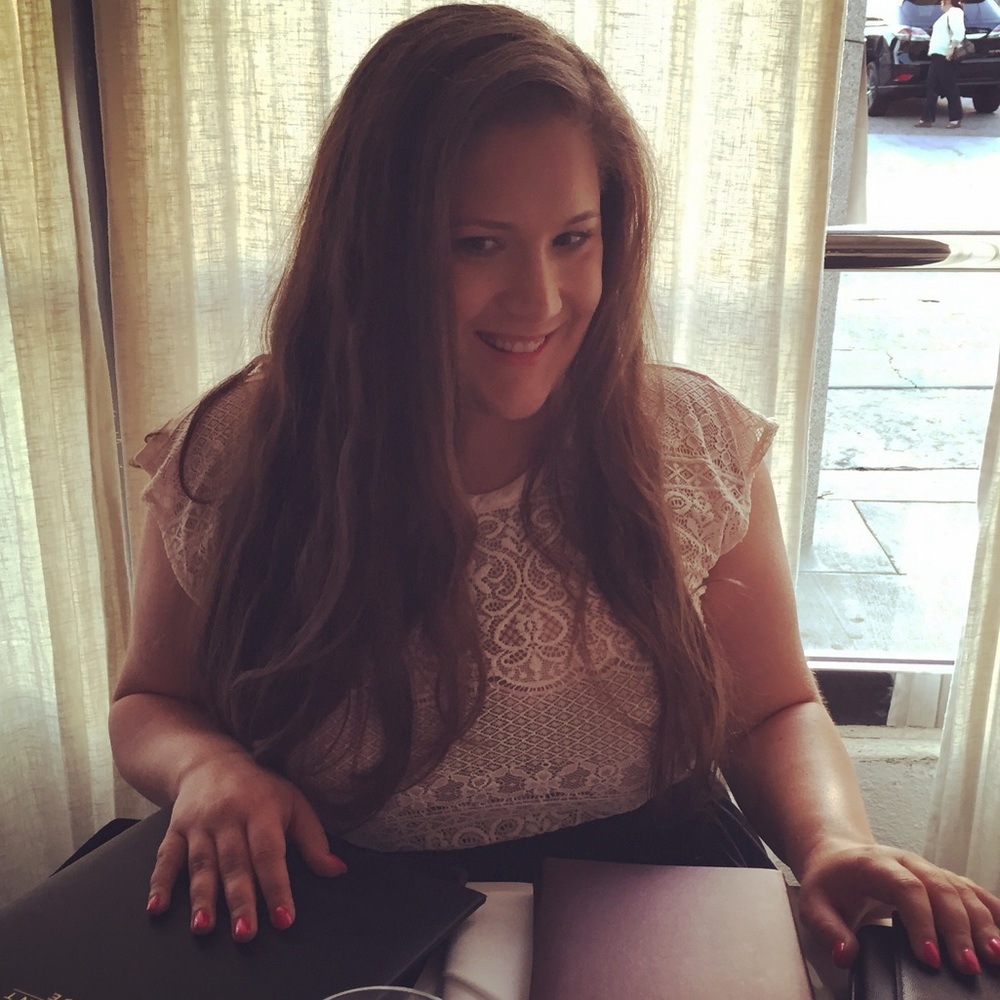 Meet your Posher, Alexandra