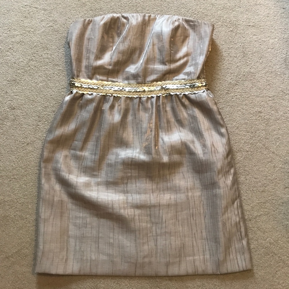 Golden goddess Tahari cocktail dress