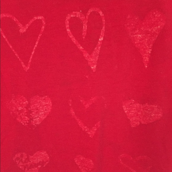 Old Navy top. Red with hearts. Size Medium. - Picture 3 of 3