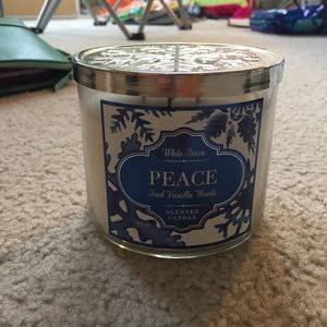 PEACE Iced Vanilla Woods candle