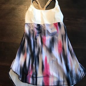 Lululemon tank top size 4