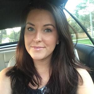 Meet your Posher, Lorie