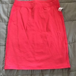 Old Navy Pencil skirt in Rebellion Red
