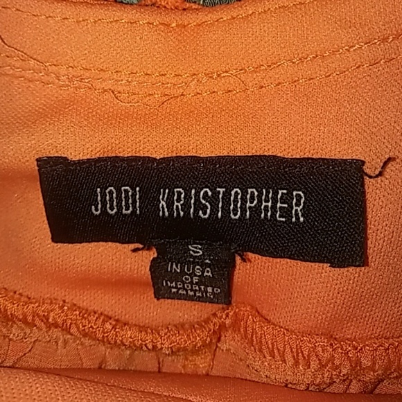 Beautiful orange floral dress, size small - Picture 6 of 6