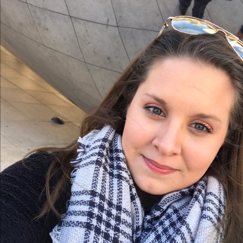 Meet your Posher, Andrea