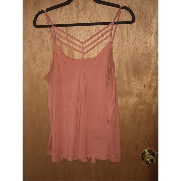 Sexy Cutout Spaghetti Strap Flowy Top - Picture 6 of 7