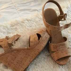 Cork wedges