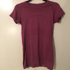 Lululemon workout top