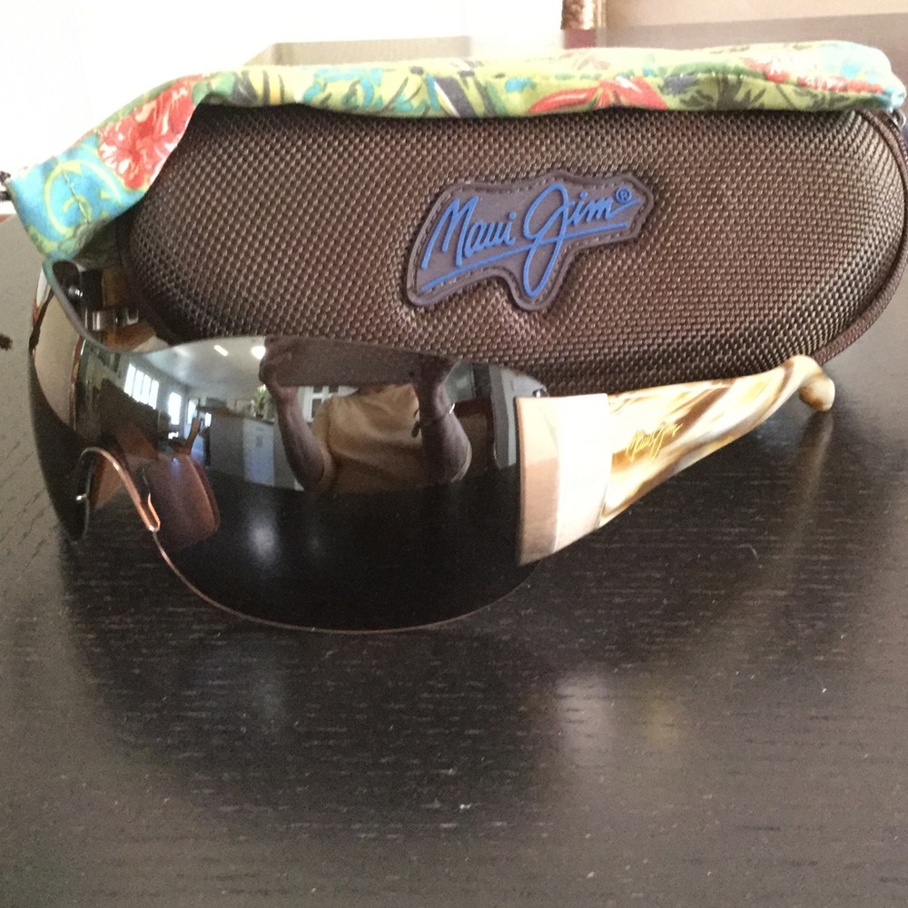 NWOT.  MAUI JIM Sun glasses❤️Price Drop❤️