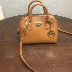 Michael Kors Messenger Bag