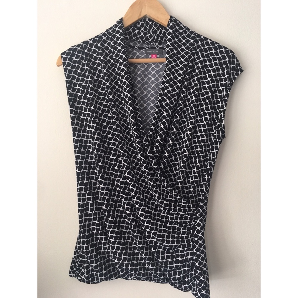 VINCE CAMUTO cross front blouse