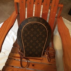 Louis Vuitton monogram bag.
