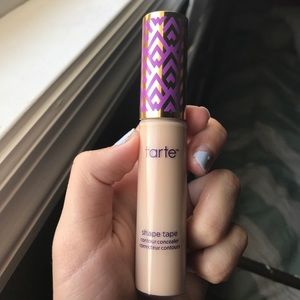 Light sand tarte shape tape