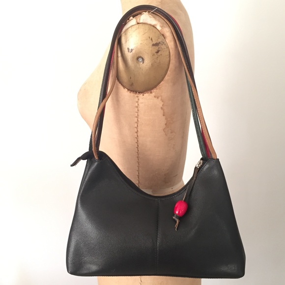 Black Smooth Leather Shoulder Bag. NEW - Picture 1 of 5