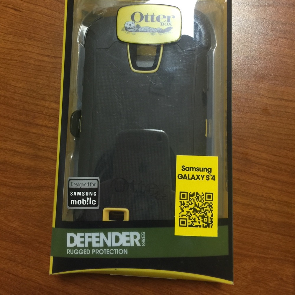 Otter Box phone case for Samsung Galaxy S4 phone