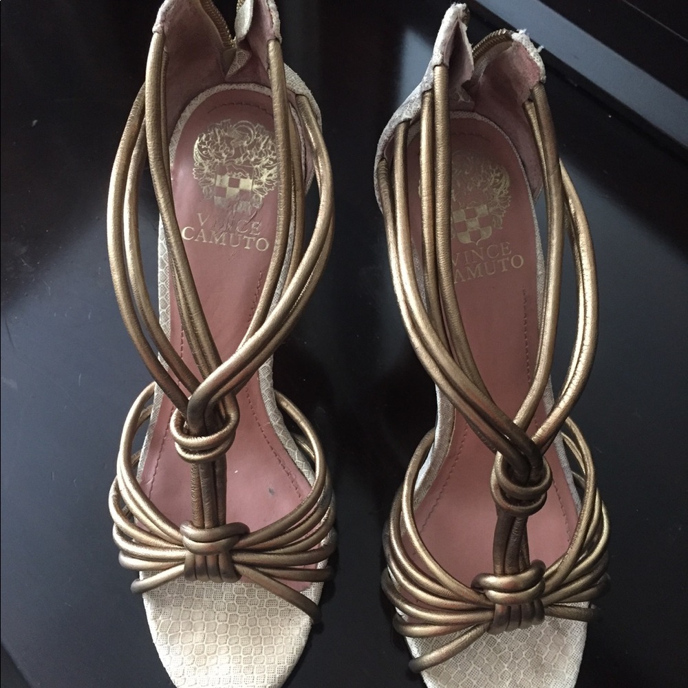 Vince Camuto 7 1/2 Sandals