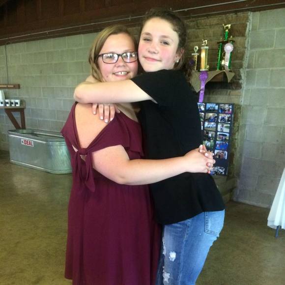 Meet your Posher, Becca - Picture 1 of 1