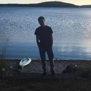 Meet your Posher, Gabe