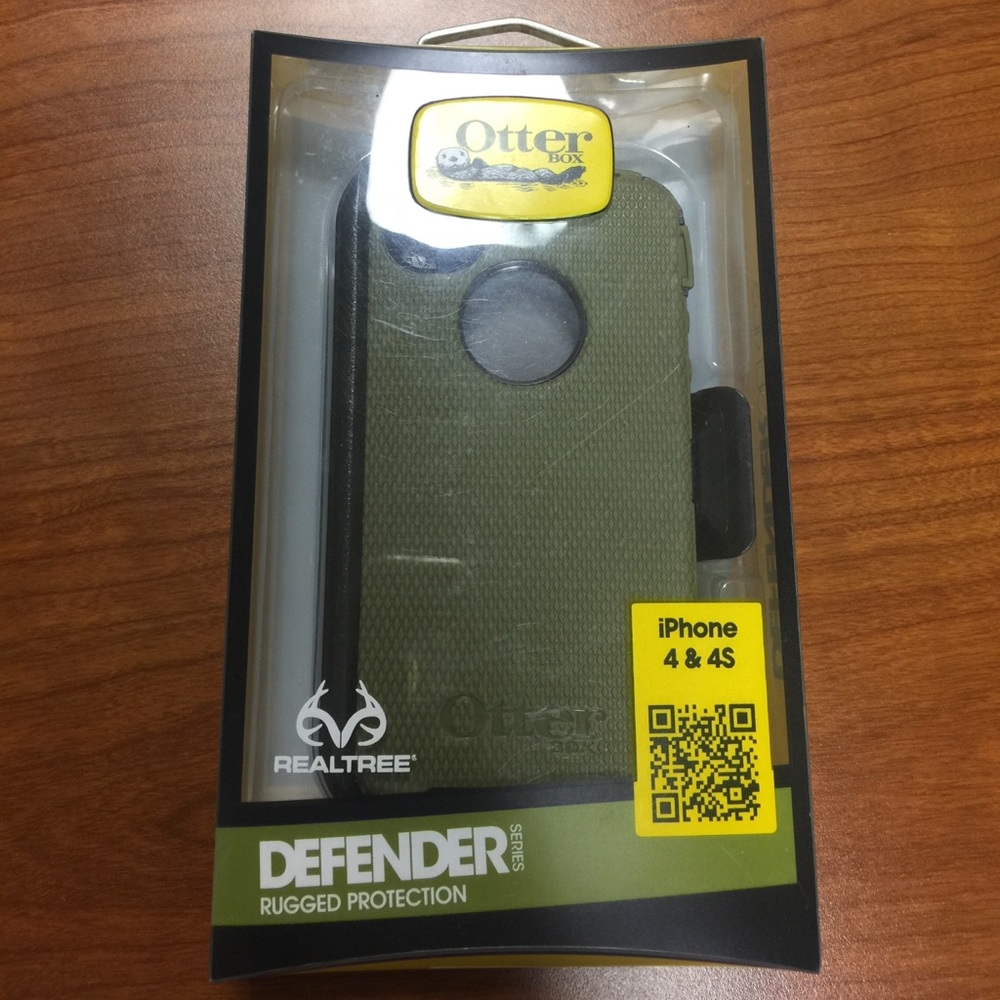 Otter Box phone case for iPhone 4