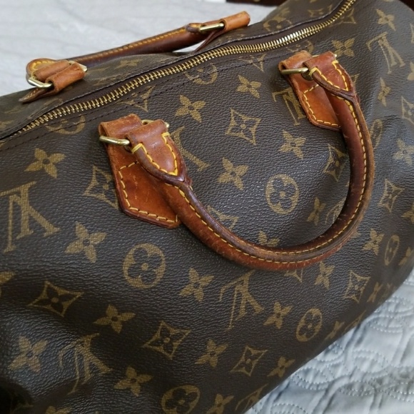 SOLD....Louis Vuitton Speedy 35 Authentic. - Picture 4 of 8