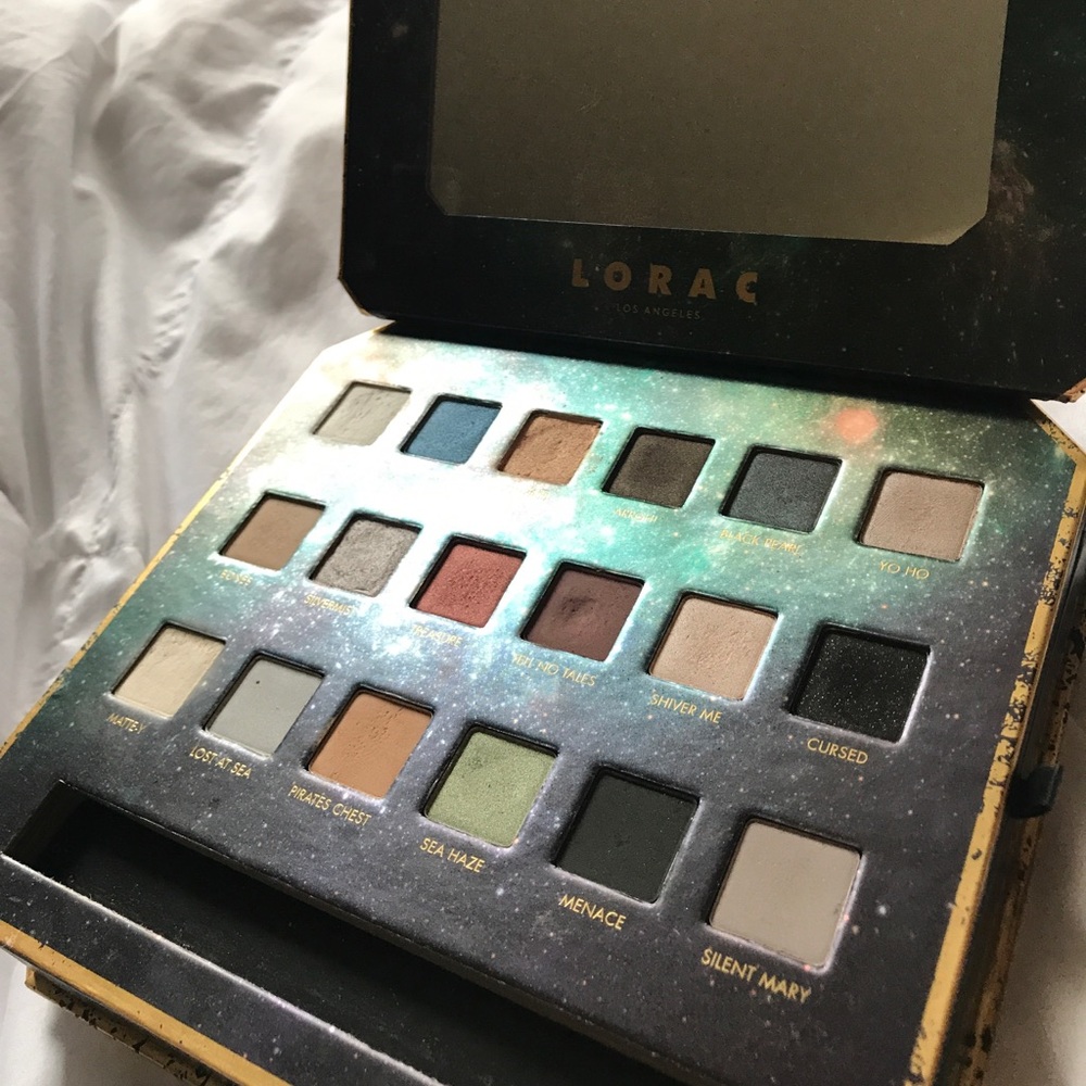 LIMITED EDITION Lorac palette