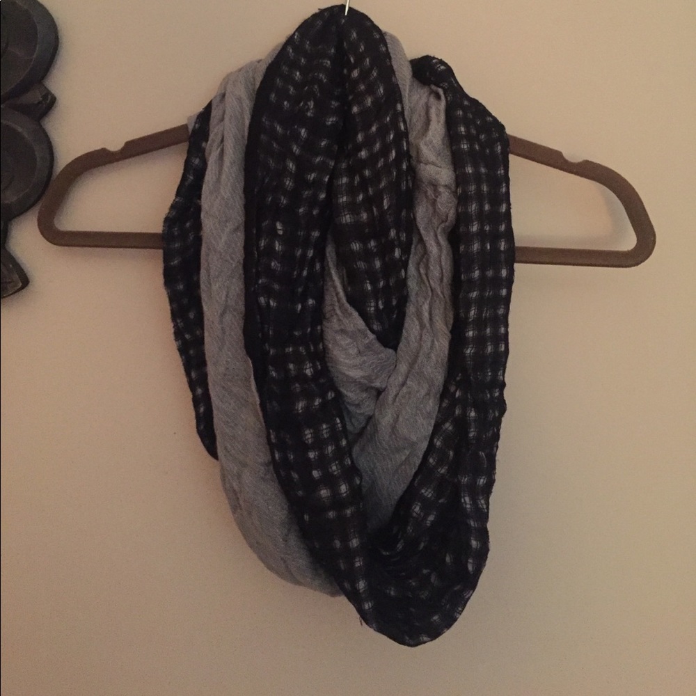 Urban Outfitters Lightweight Scarf