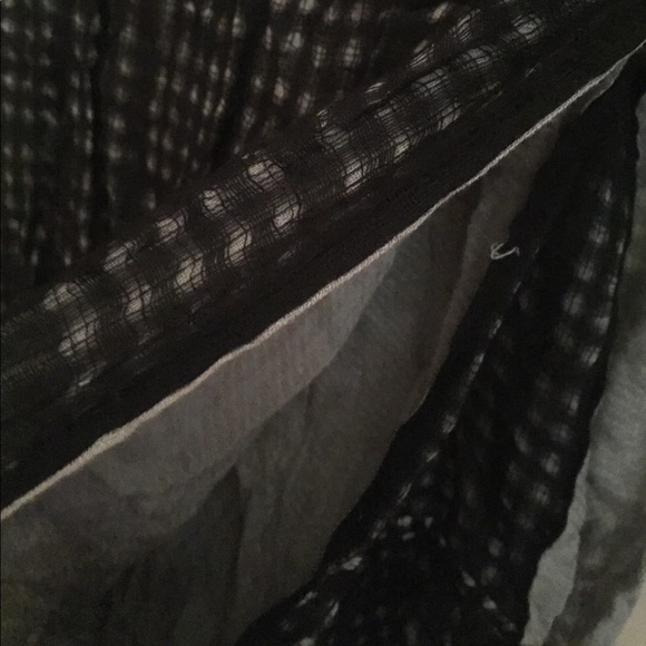 Urban Outfitters Lightweight Scarf - Picture 3 of 3