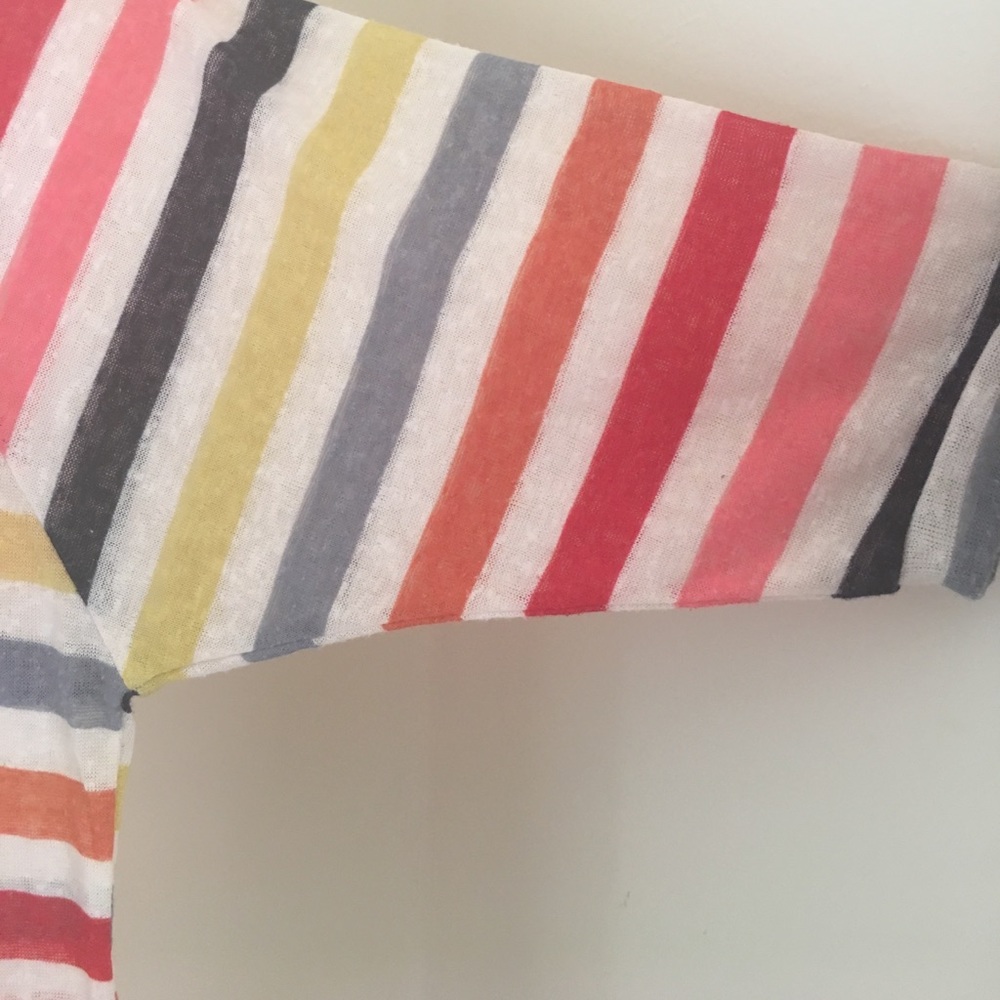🌹Diagonal Multicolor Top🌹 - Picture 4 of 5